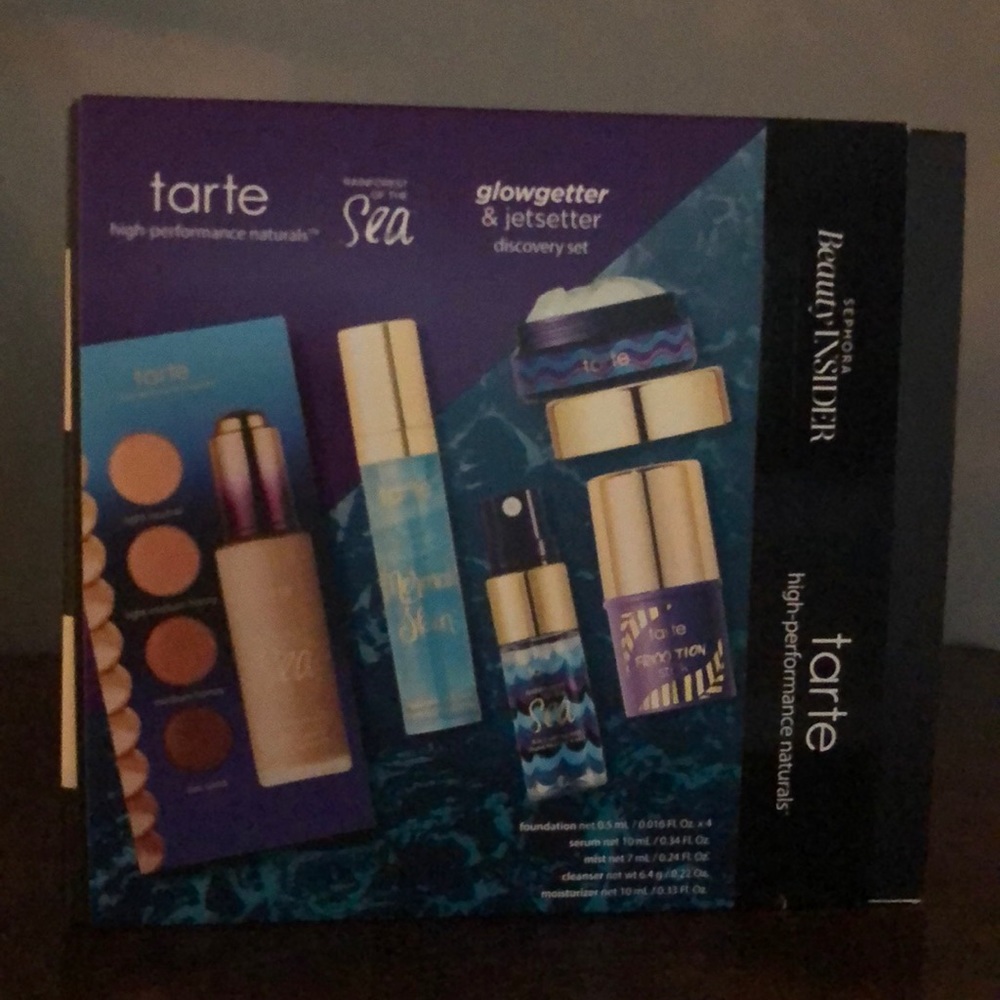 Tarte glowgetter and jet setter discovery set